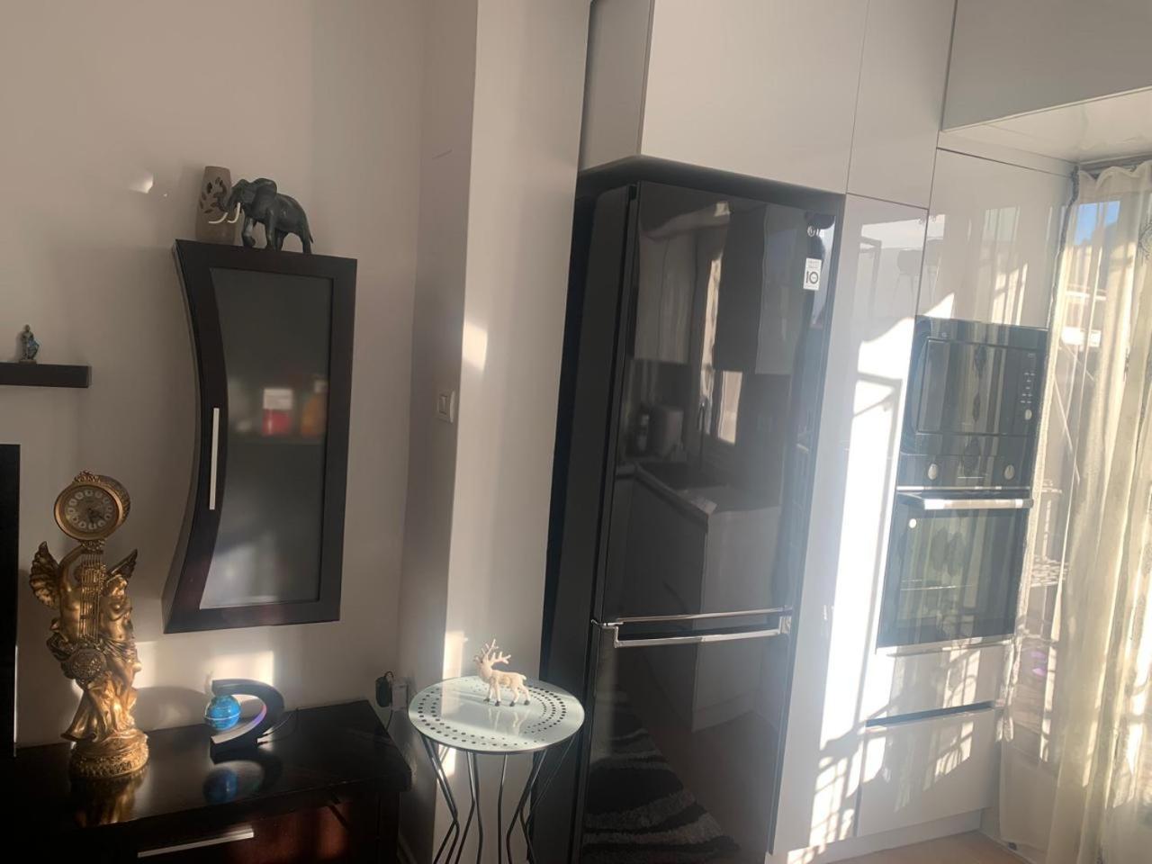Апартаменты Flat In Berat'S Center Экстерьер фото